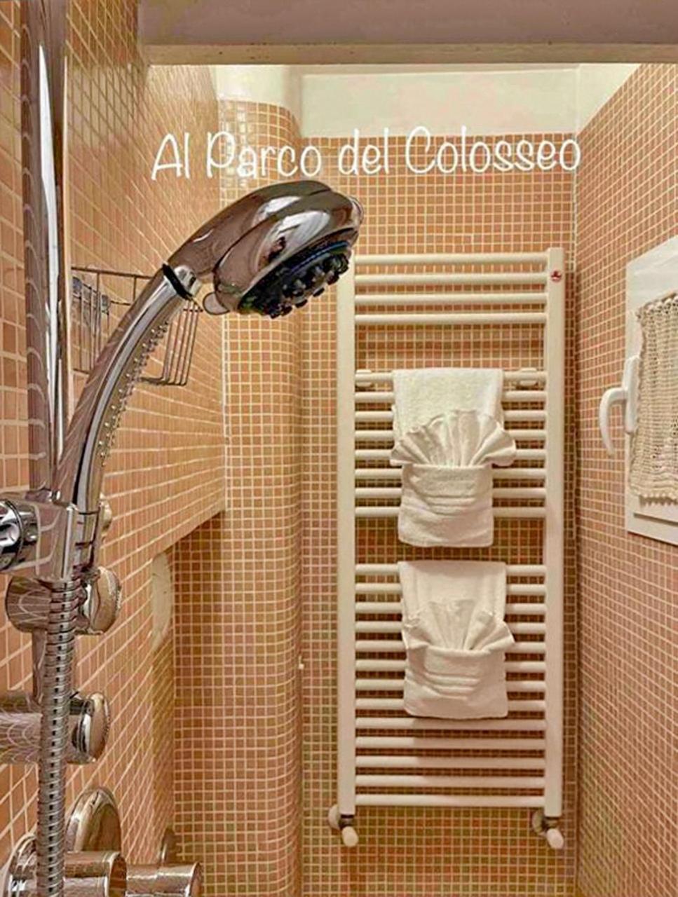 Al Parco Del Colosseo โรม ภายนอก รูปภาพ